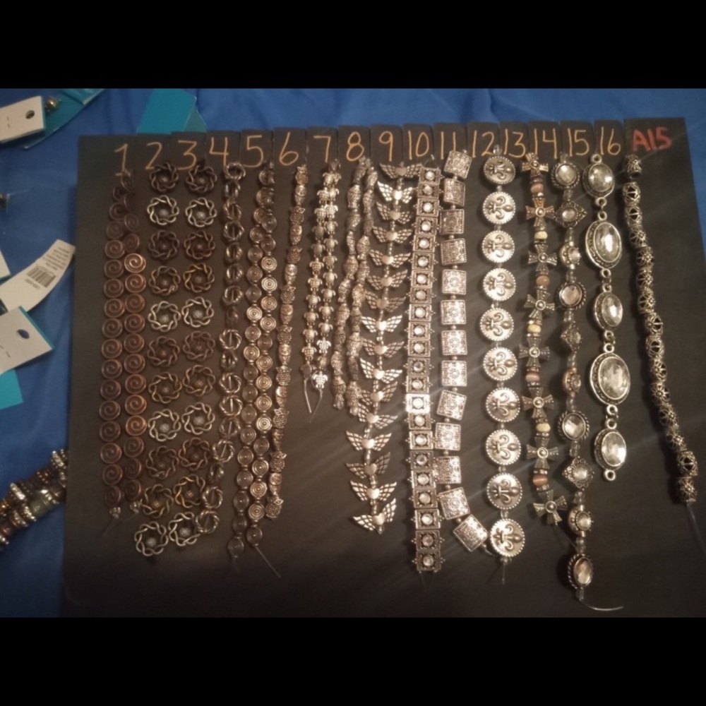 (A15) Metal beads